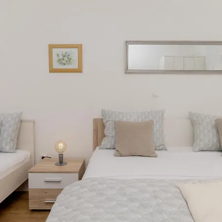 Villa Niko With Private Swimming Pool Zadar