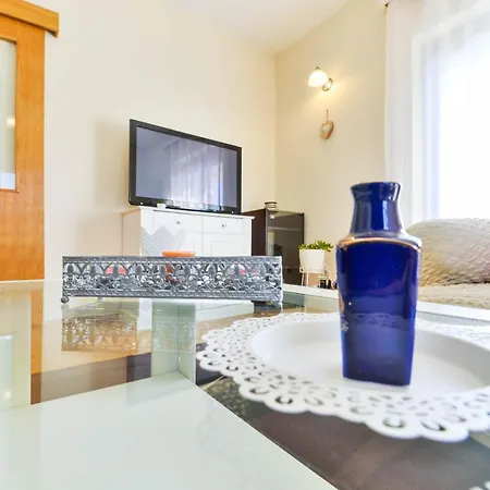 Niko With Private Swimming Pool Villa