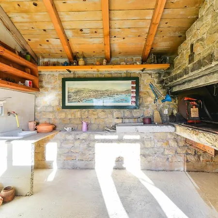 Niko With Private Swimming Pool Villa